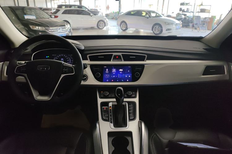 Used Geely Auto Emgrand X7 Sport 2018 1.8TD Automatic Two-Wheel Drive Smart Connect 4G Internet Edition