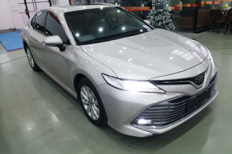 Used Toyota Camry 2019 Revised Version 2.0G Luxury Edition