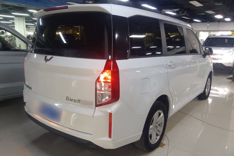 Used Wuling Hongguang PLUS 2019 1.5T Manual Luxury 7-Seater
