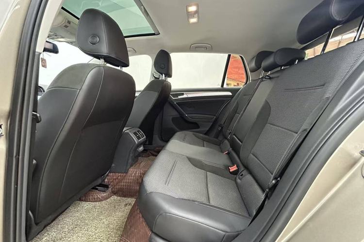 Used Volkswagen Golf 2019 1.6L Automatic Comfort Model China V Standard
