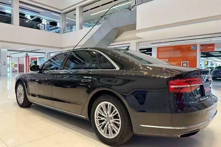 Used Audi A8 2014 A8L 45 TFSI quattro Comfort model
