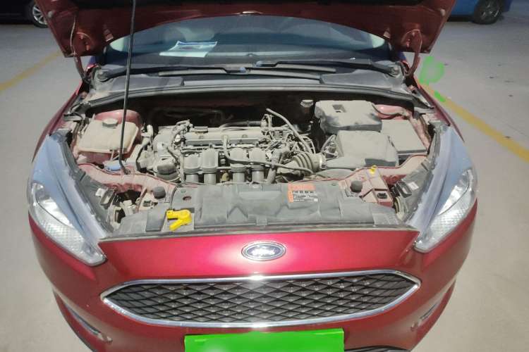 Used Ford Focus 2015 Hatchback 1.6L Automatic Fashion Edition
