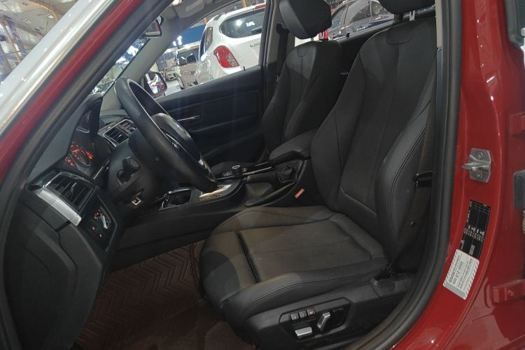 Used BMW 3 Series 2018 320Li Fashion Model
