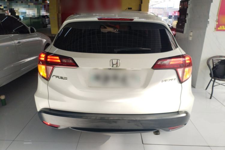 Used Honda Vezel 2017 1.8L CVT Front-Wheel Drive Pioneer Edition
