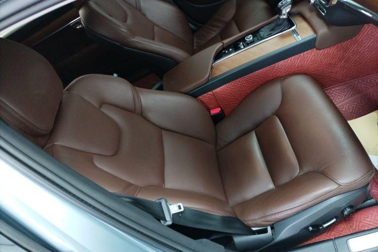 Used Volvo S90 2019 T5 Zhiyi Edition
