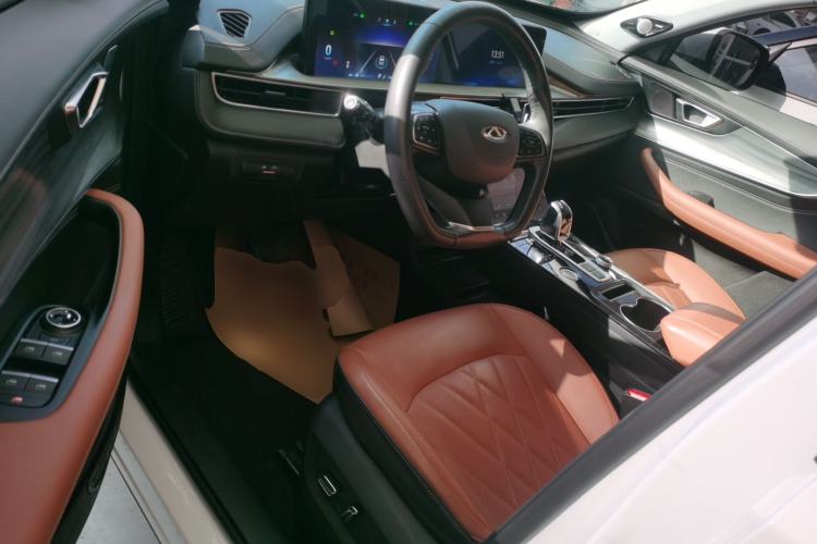 Used Chery Tiggo 8 PLUS 2022 290TGDI DCT Luxury Edition+
