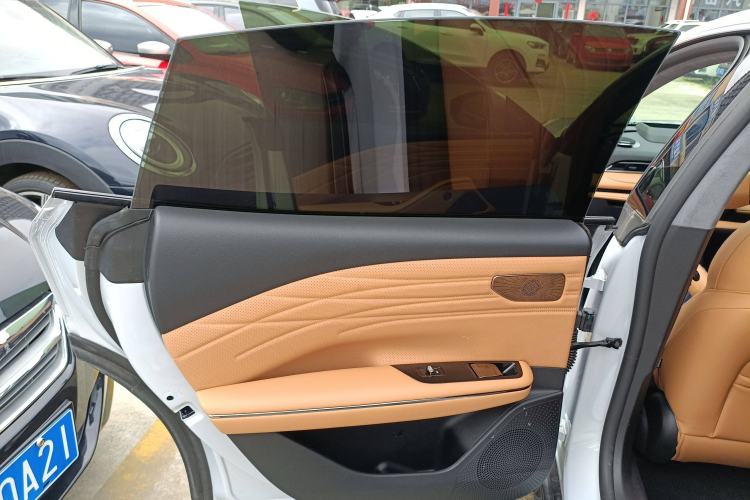 Used  Galaxy 8 2025 130km EM-P Starship Edition
