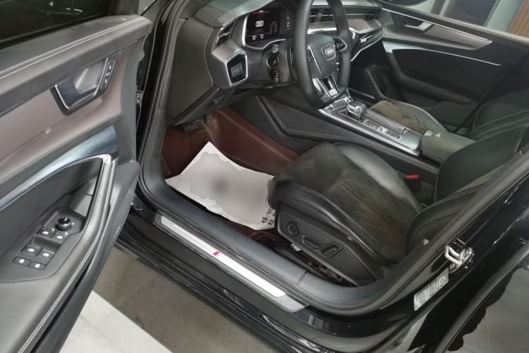 TDK.VehicleDetails.img