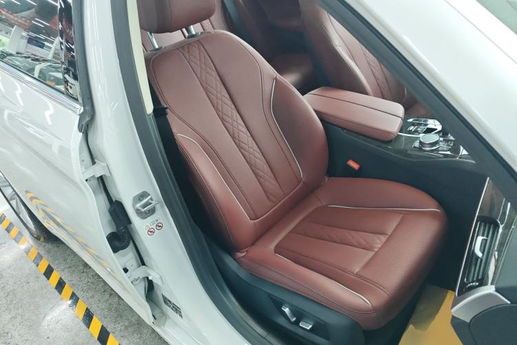 Used BMW 5 Series 2022 Second Facelift 525Li Luxury Package