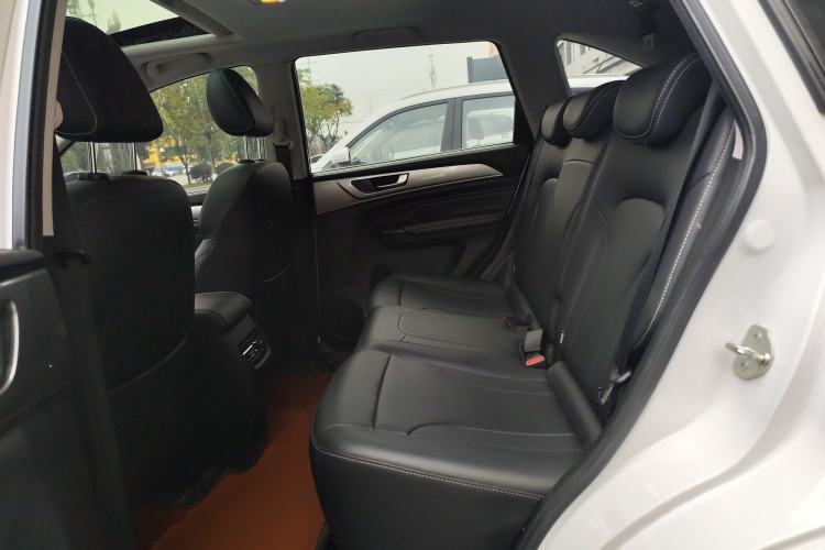 Used Haval M6 2021 PLUS 1.5T Manual Luxury Smart Connectivity Model