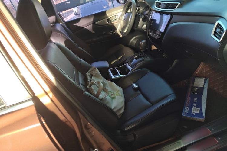 Used Nissan X-Trail 2015 2.0L CVT Comfort MAX Edition 2WD