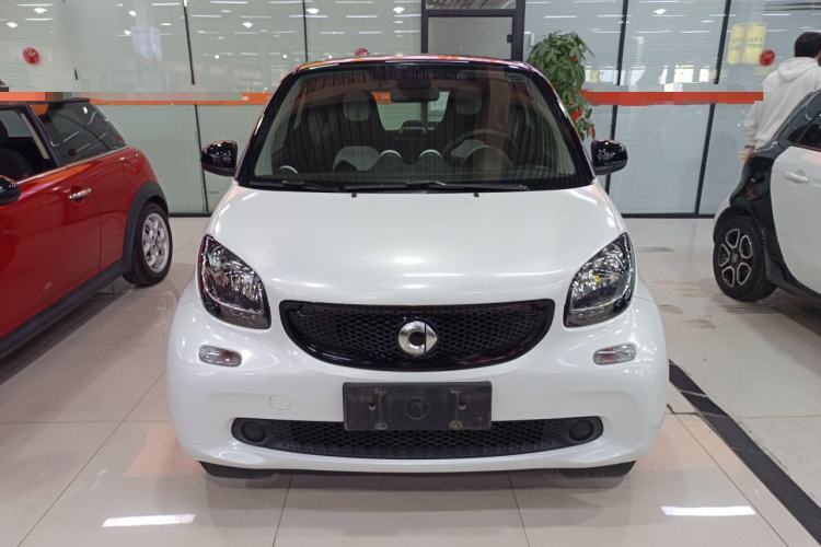 Used  fortwo 2015 1.0L 52 kW Hardtop Passion Edition
