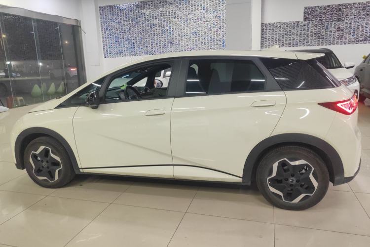 Used BYD Dolphin 2021 405 km Fashion Edition
