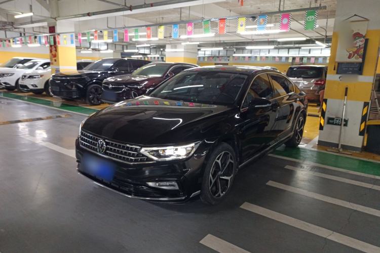 Used Volkswagen Magotan 2023 2 Million Units Limited Edition 330TSI DSG Leading Version