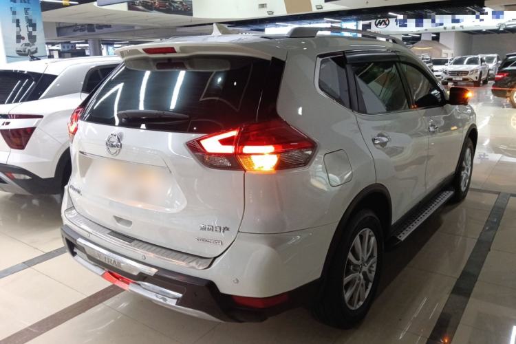 Used Nissan X-Trail 2019 2.0L CVT Smart Connect Comfort Edition 2WD
