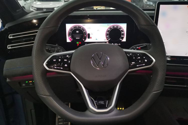 Used Volkswagen Tiguan L 2024 PRO 380TSI Four-Wheel Drive R-Line Prestige Edition
