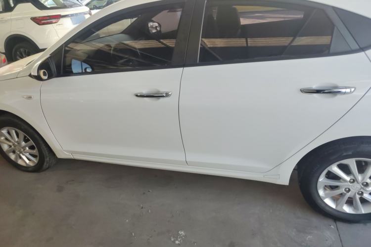 Used Hyundai Verna 2016 1.4L Manual Cool Edition GLS
