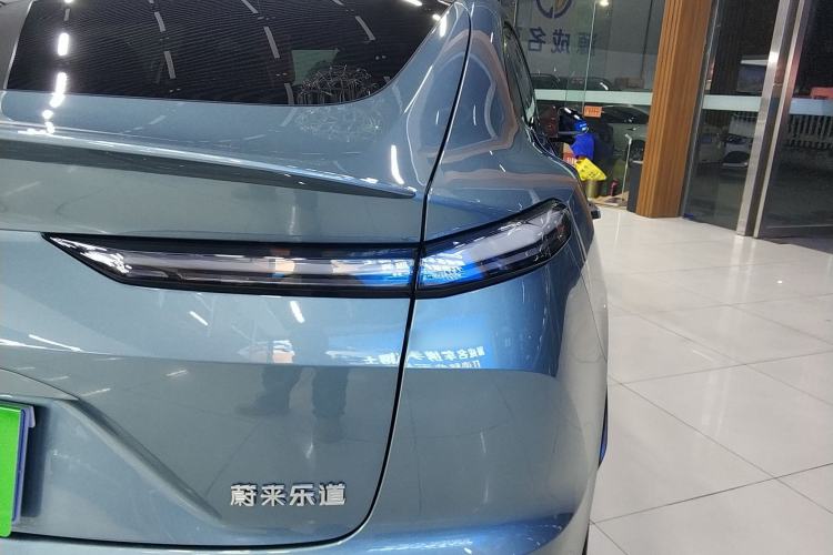 Used ONVO L60 2024 60 kWh Rear-Drive Version