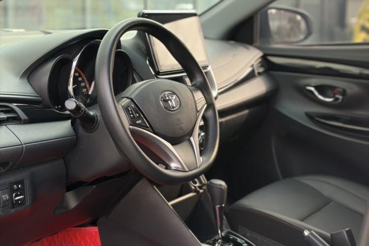 Used Toyota YARiS L Zhi Xian 2022 X-Trail 1.5L CVT Luxury PLUS Edition