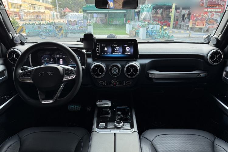 Used BAIC Off-Road BJ40 2024 2.0T Urban Hunter Honor Edition
