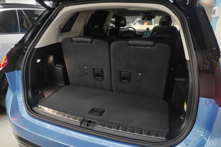 Used Nio ES8 2018 355 km Base Version 7-Seater Edition
