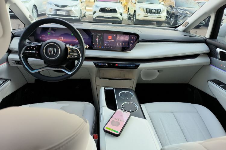 Used Buick GL8 New Energy 2024 Lu Zun Deluxe Edition 7-Seater
