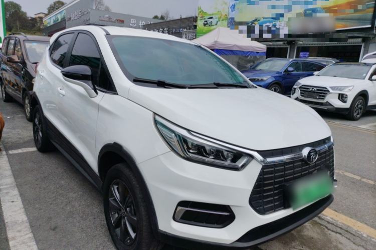 Used BYD Yuan New Energy 2019 EV535 Smart Connect Trendsetting Model
