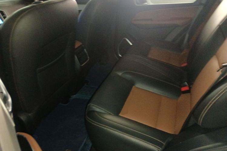 Used Geely Auto Vision X6 2018 1.4T CVT 4G Connected Luxury Version
