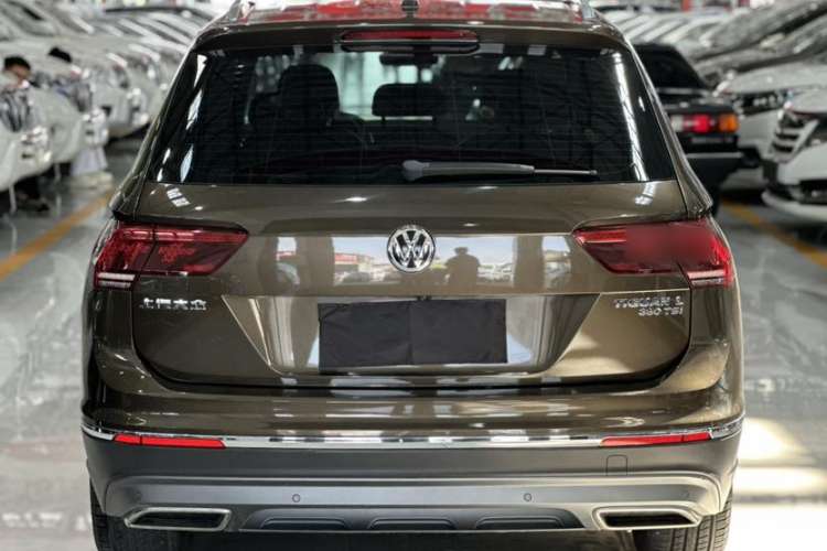 Used Volkswagen Tiguan L 2018 380TSI Automatic All-Wheel Drive Luxury Edition
