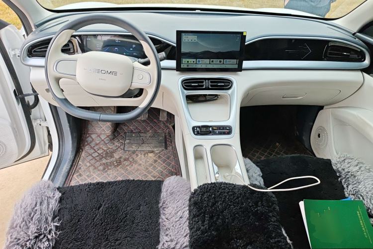 Used  Geome 2025 310km Youth Edition
