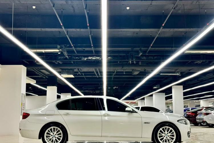 Used BMW 5 Series 2014 525Li Luxury Design Package