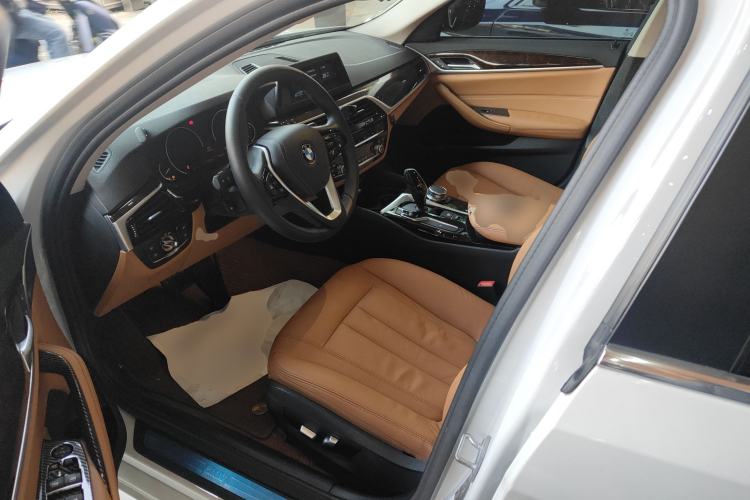 Used BMW 5 Series 2018 528Li Launch Special Edition
