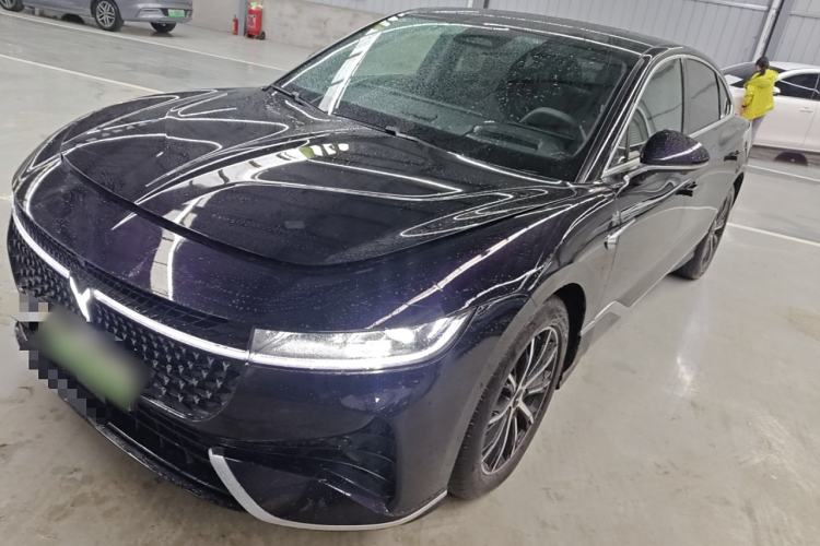 Used VOYAH PASSION 2024 PHEV Four-Wheel Drive Ultra-Long Range Executive Edition
