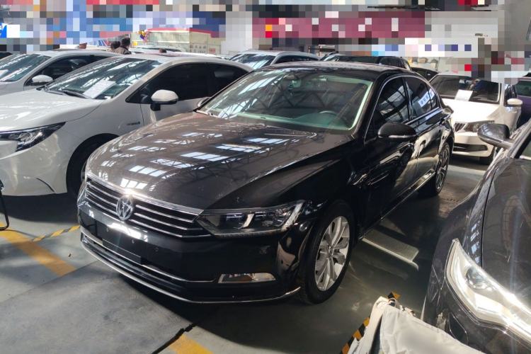 Used Volkswagen Magotan 2019 330TSI DSG Luxury Version China VI Standard