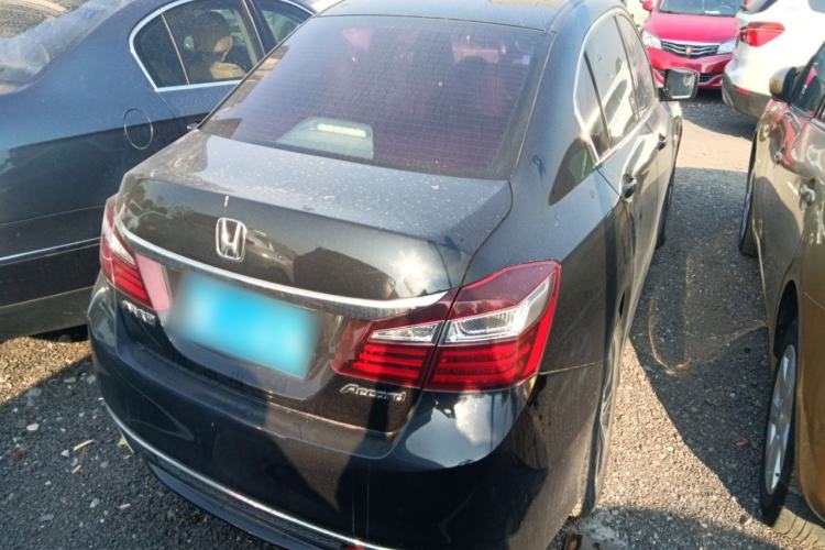 Used Honda Accord 2016 2.0L Comfort Edition
