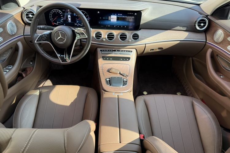 Used Mercedes-Benz E-Class 2023 Updated E 300 L Fashion Edition
