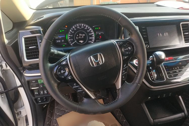 Used Honda Elysion 2019 2.0L Hybrid Comfort Edition
