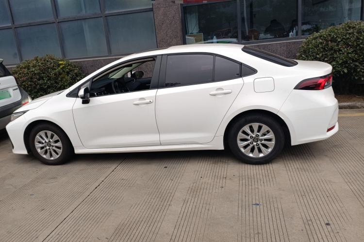 Used Toyota Corolla 2021 TNGA 1.5L CVT Elite Edition
