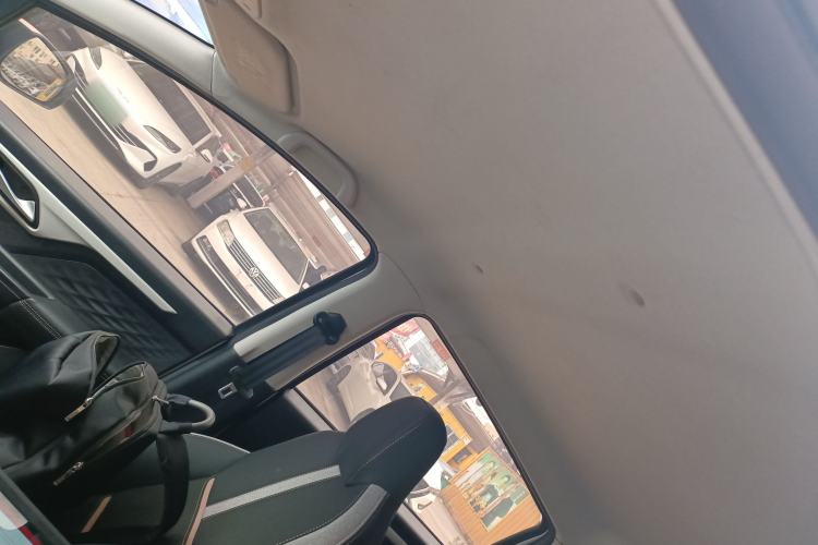 Used SOL E10X 2021 302 km Range Luxury Version 30.2 kWh