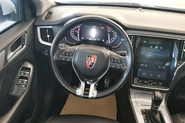 Used Roewe RX5 2016 30T Two-Wheel Drive Automatic Internet Smart Edition