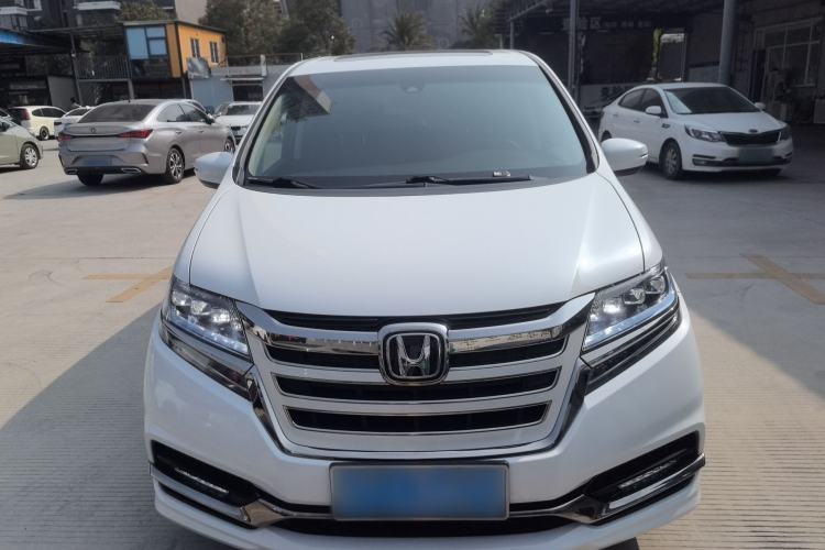 Used Honda Elysion 2019 2.0L Hybrid Luxury Edition
