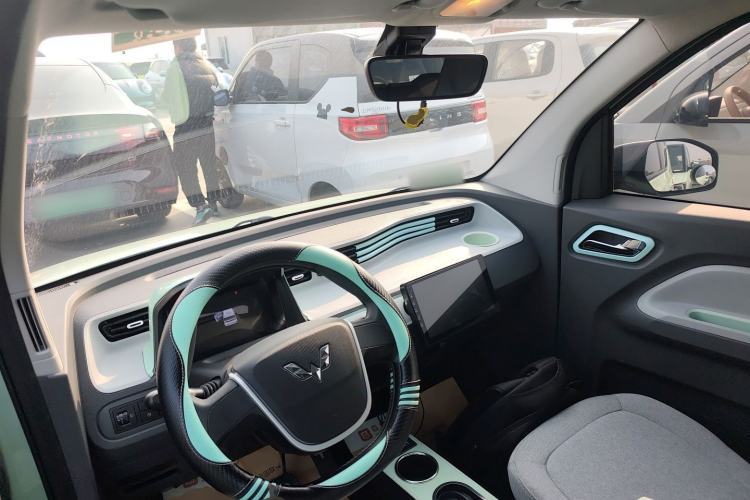 Used Wuling Hongguang MINIEV 2021 Macaron Premium Model – Lithium-NMC
