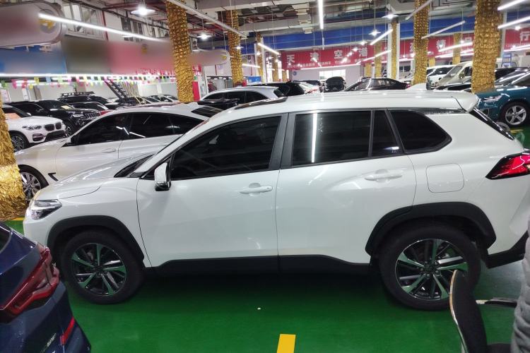 Used Toyota FRONTLANDER 2022 2.0L CVT Luxury PLUS Edition
