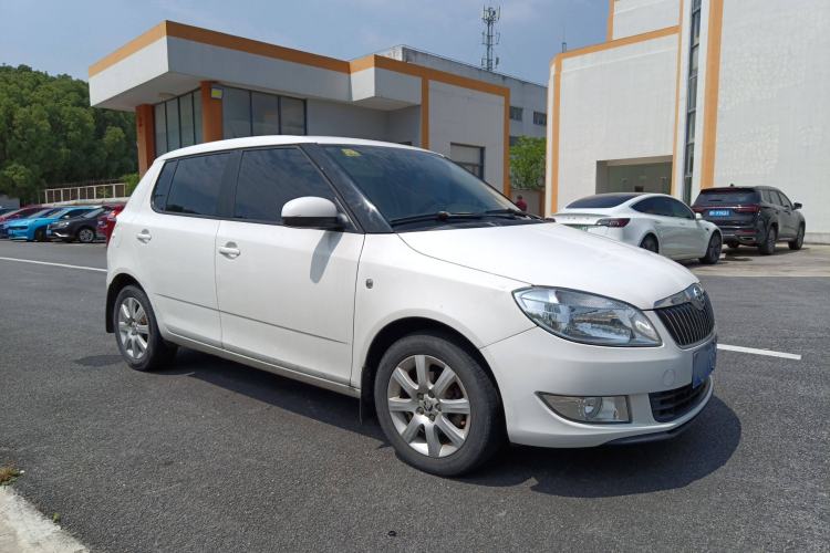 Used Skoda Fabia 2014 1.4L Manual Jingling Edition
