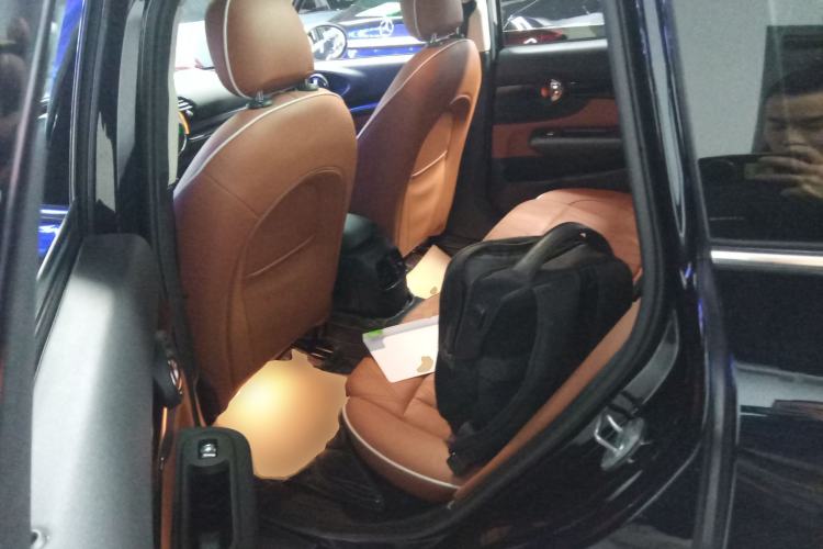 Used  Clubman 2021 1.5T COOPER Connoisseur
