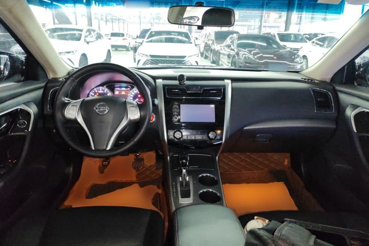 Used Nissan Teana 2016 Revised Version 2.0L XL Comfort Edition
