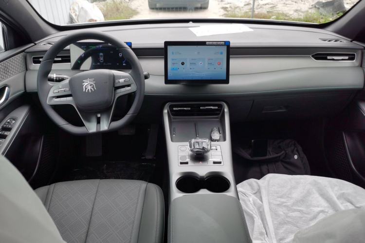 Used BYD Qin PLUS 2025 DM-i Smart Drive 55KM Leading Model
