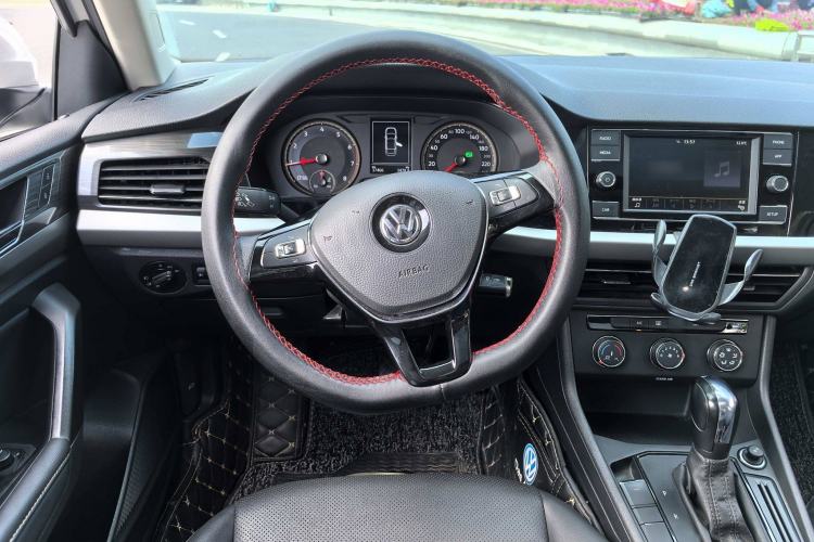 Used Volkswagen Lavida 2019 1.5L Automatic Comfort Edition China VI Standard
