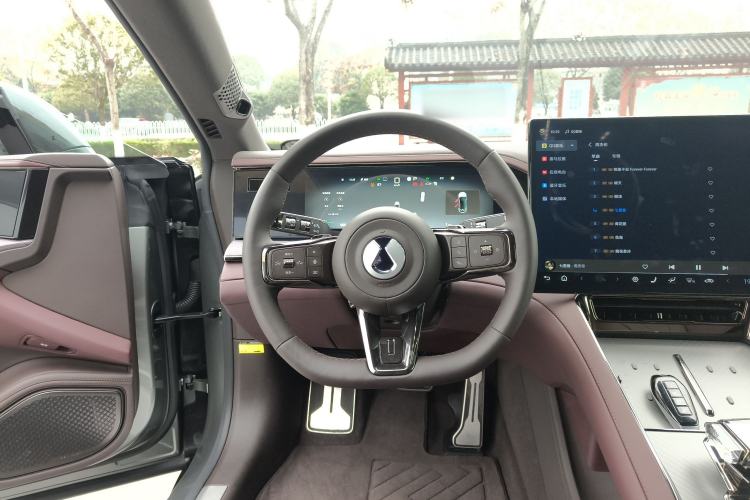 Used Denza Z9GT 2024 1100 Four-Wheel Drive Max Edition