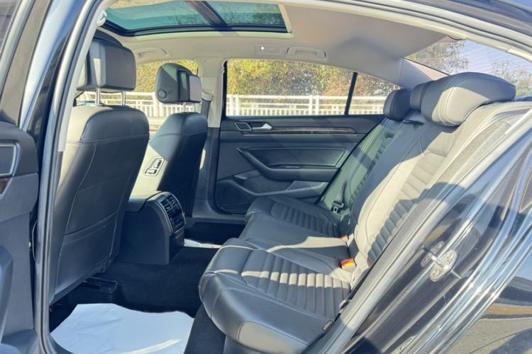 Used Volkswagen Magotan 2019 330TSI DSG Luxury Version China VI Standard
